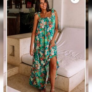 Emily Wonder Flower Print Maxi Dress, S